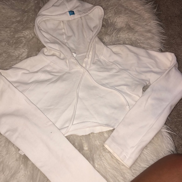 cropped white hoodie zip